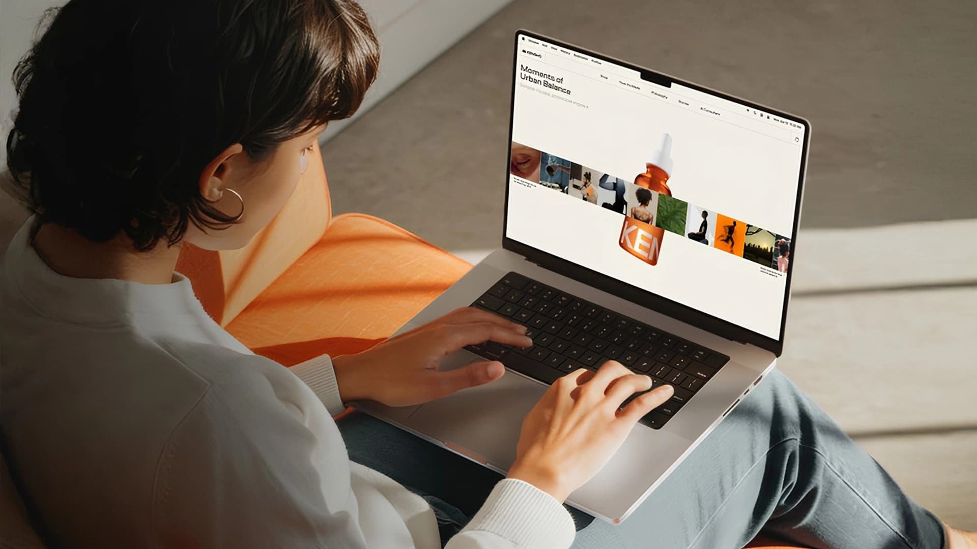 Person on a computer